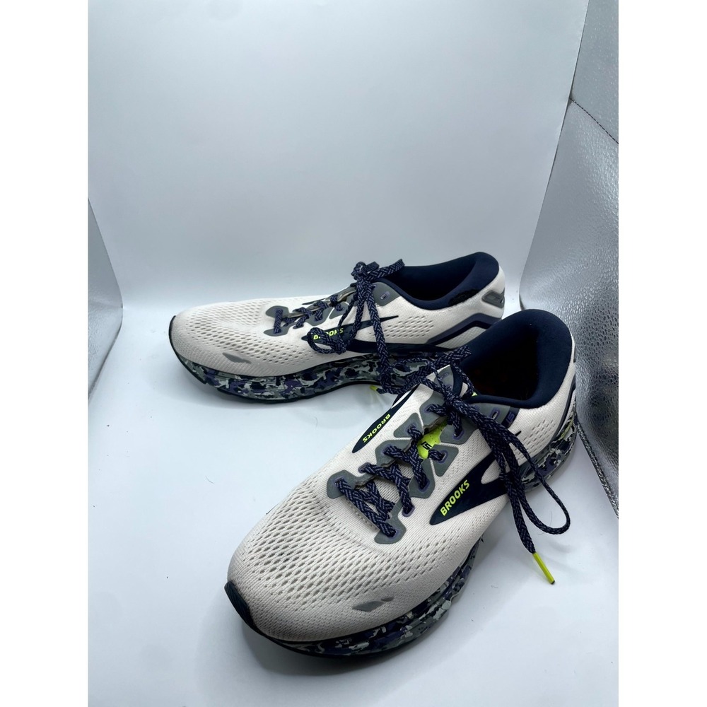 Brooks Ghost 15 Camo 1203801B152 Women US 10 Sneaker Whisper White Running Shoes